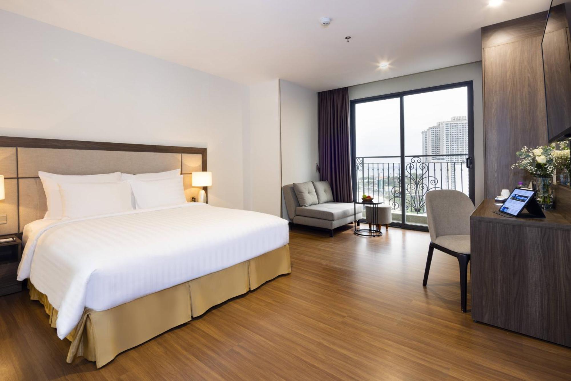Daphovina Hotel Nha Trang Extérieur photo