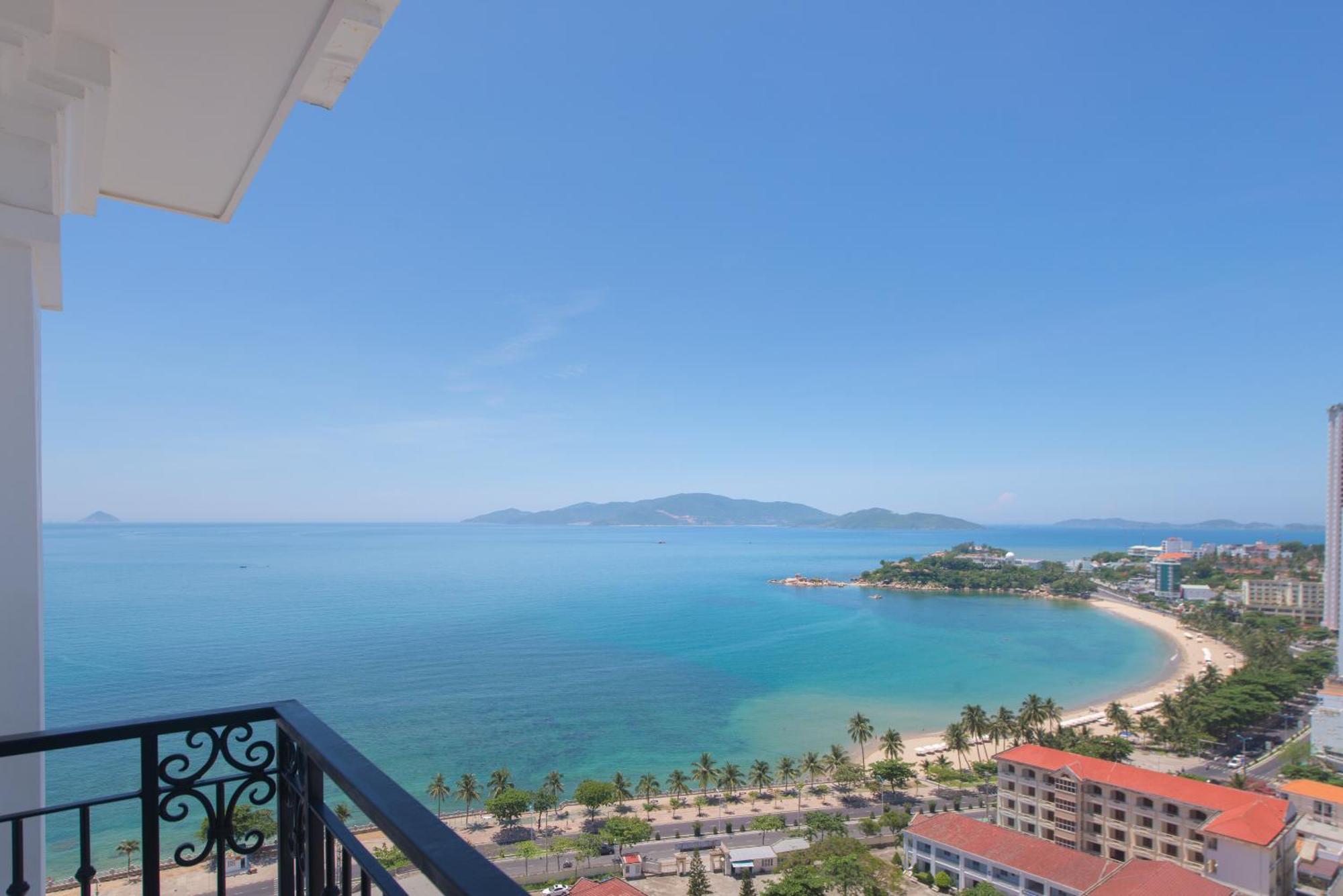 Daphovina Hotel Nha Trang Extérieur photo